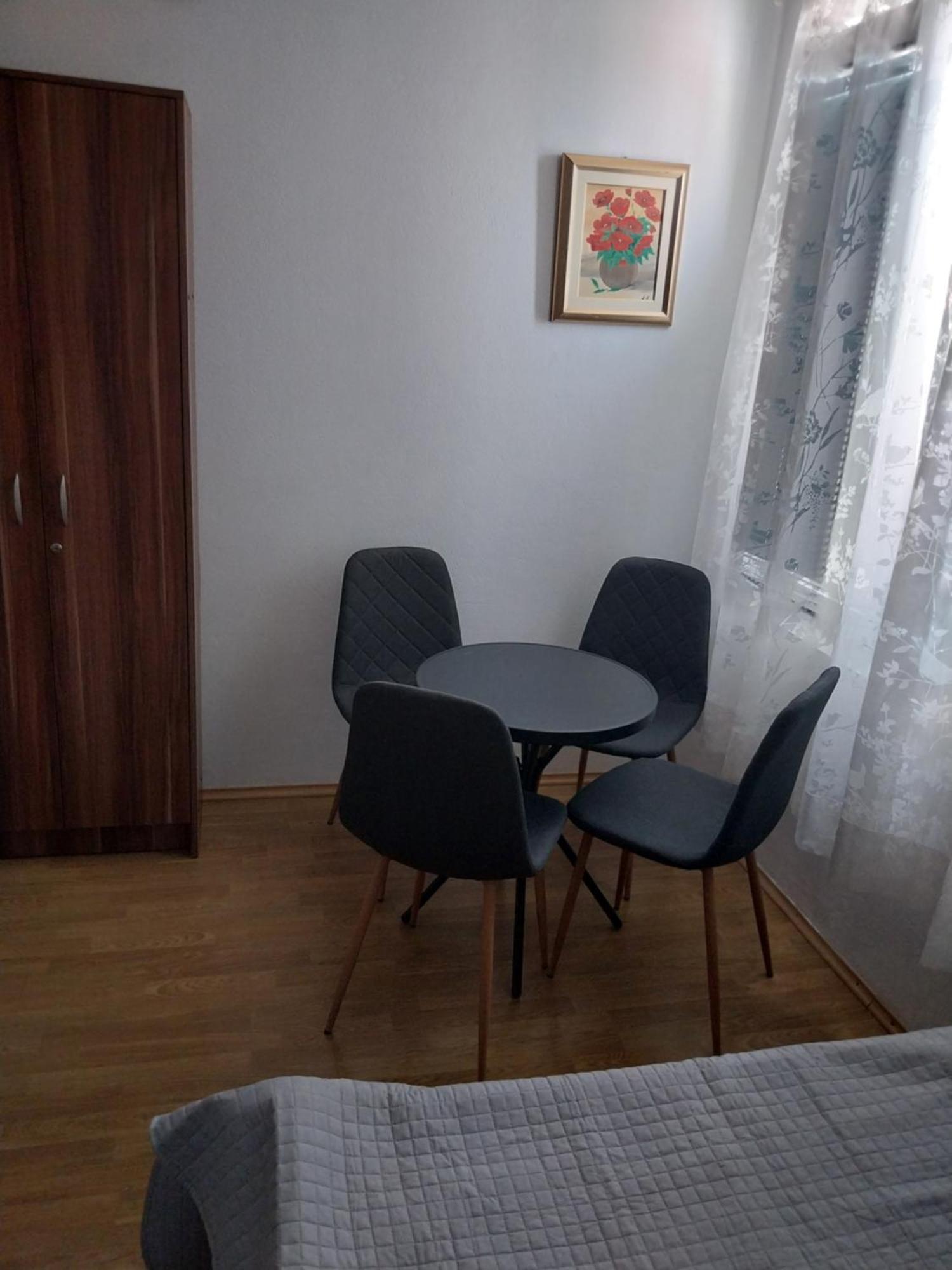 Apartmani Liberan Neum Extérieur photo