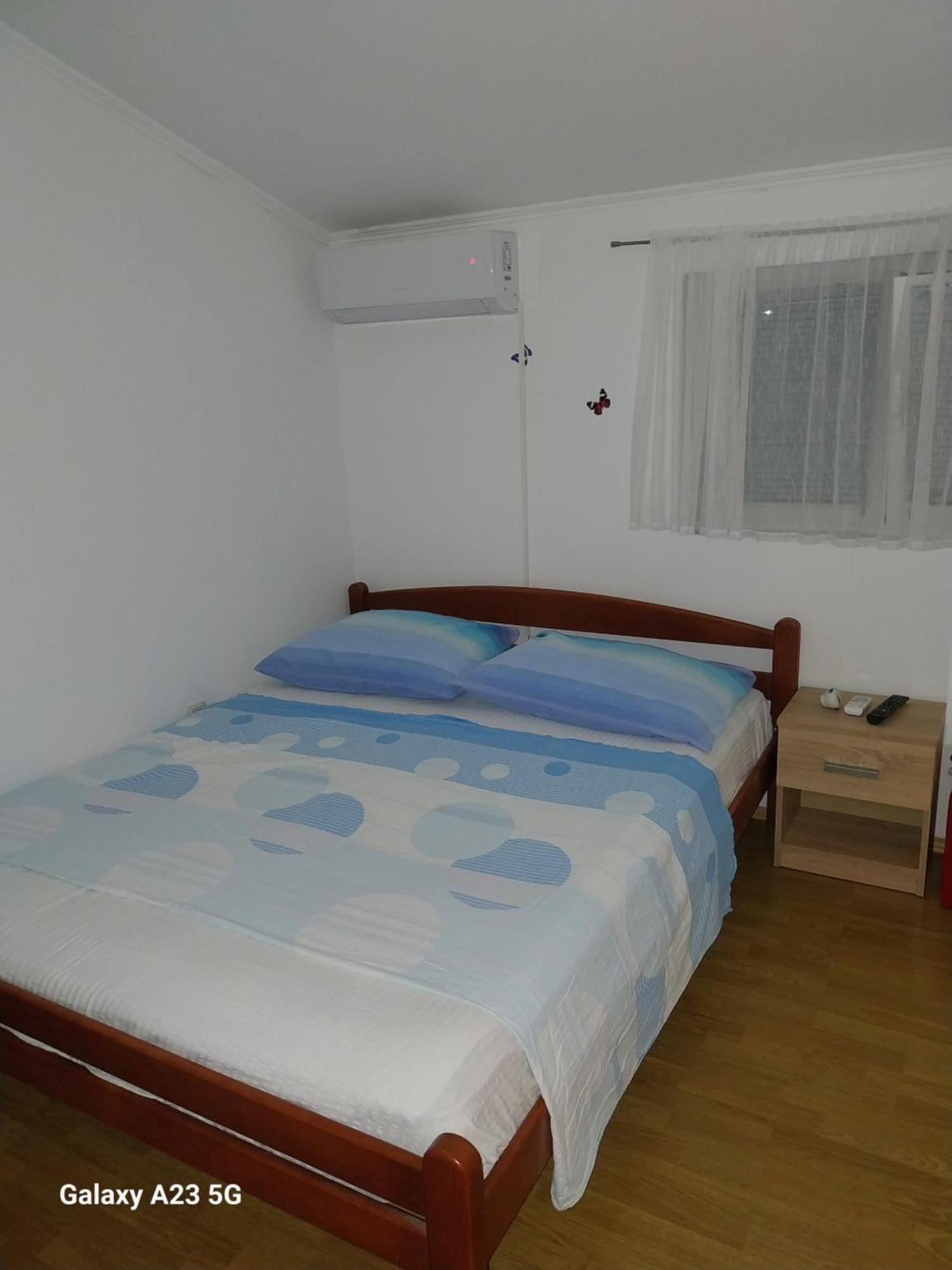 Apartmani Liberan Neum Extérieur photo