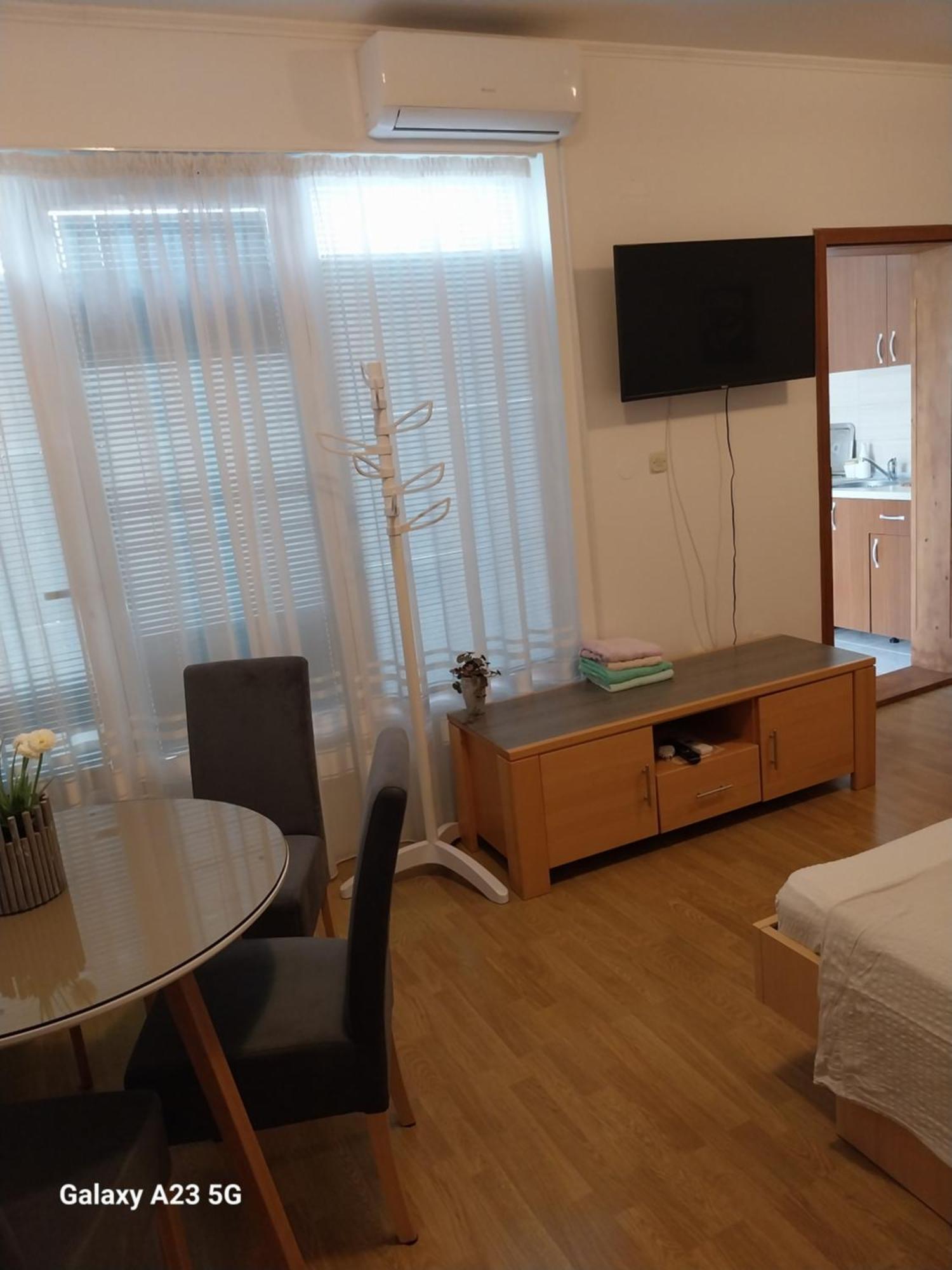 Apartmani Liberan Neum Chambre photo